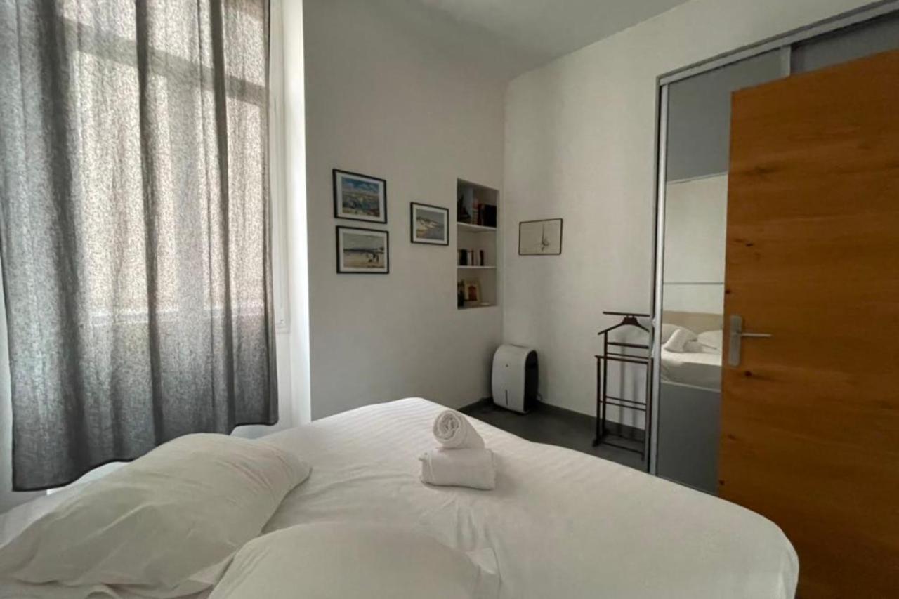 Charming Apartment In The Old Port Marseille Extérieur photo